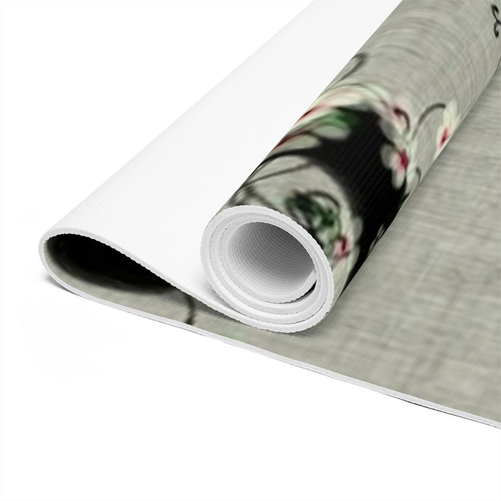 Floral Calligraphy Foam Yoga Mat – Grey Linen Vine Design